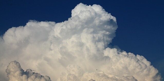 積乱雲のイメージ